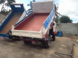 Fuso Tipper