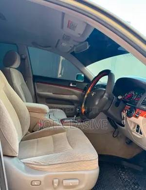 Toyota Mark II 2004 Silver