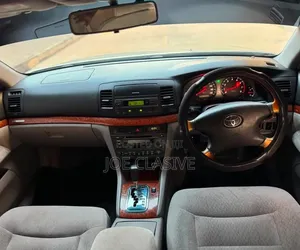 Toyota Mark II 2004 Silver