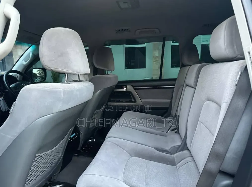Toyota Land Cruiser 2009 Black
