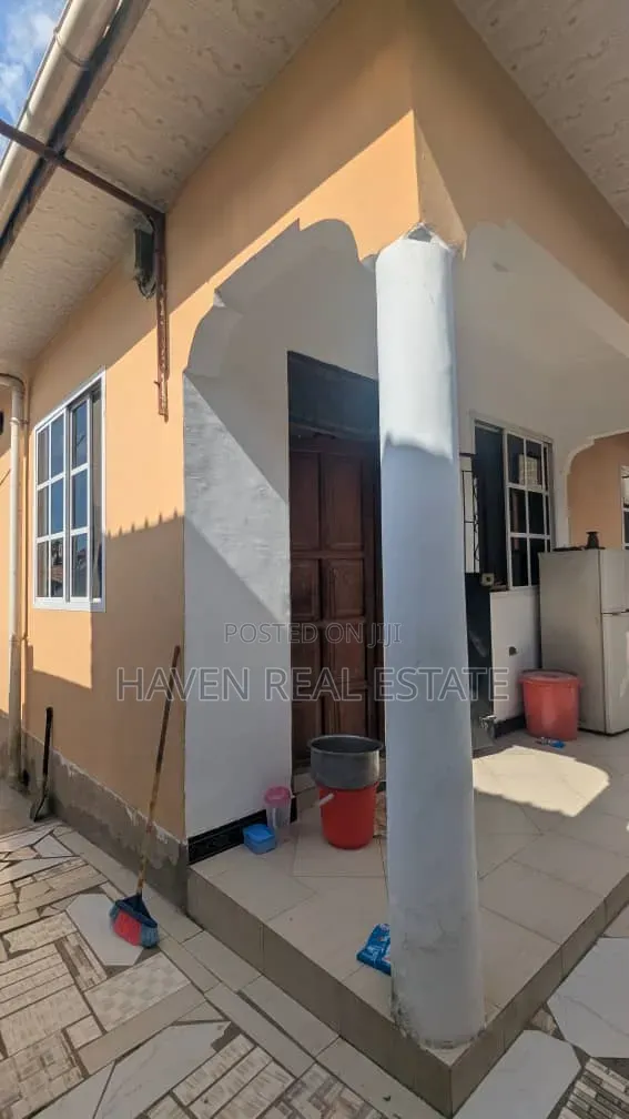 3bdrm House in Mbezi for sale