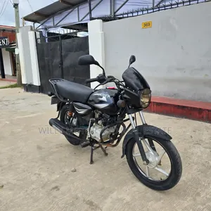 Bajaj Boxer 125 2022 Black