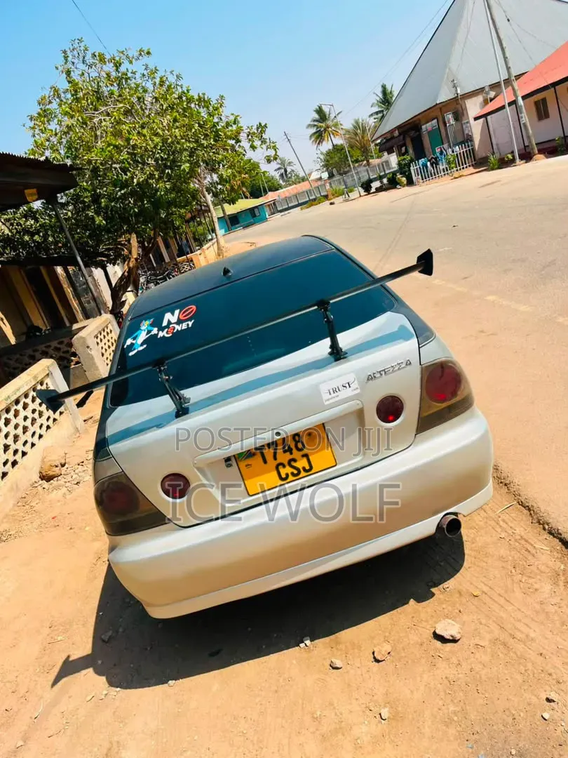 Toyota Altezza 2004 Silver