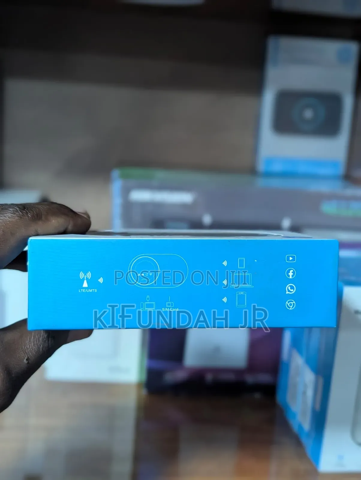 Wireless Mobile Wi-Fi Router Pro