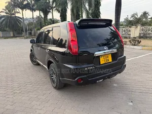 Nissan X-Trail 2010 Black