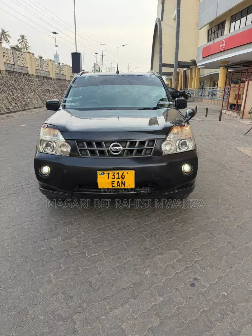 Nissan X-Trail 2010 Black