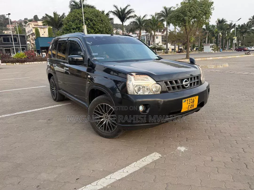 Nissan X-Trail 2010 Black