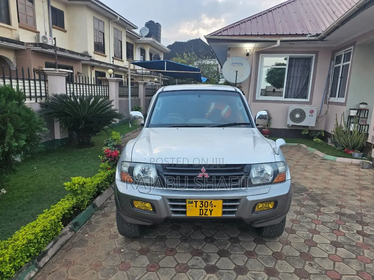 Mitsubishi Pajero 2004 Silver