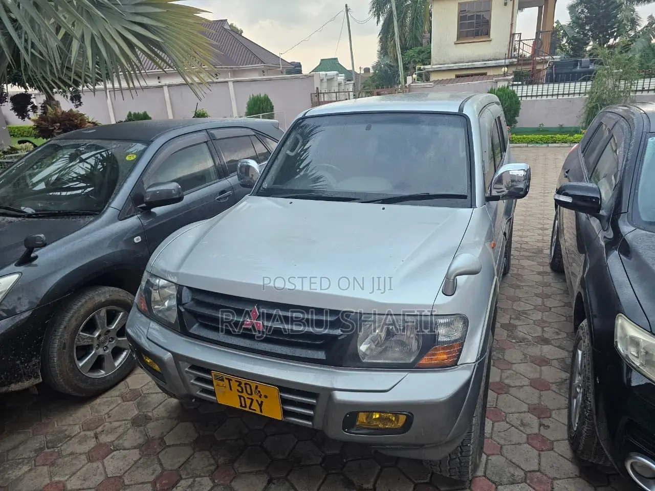 Mitsubishi Pajero 2004 Silver