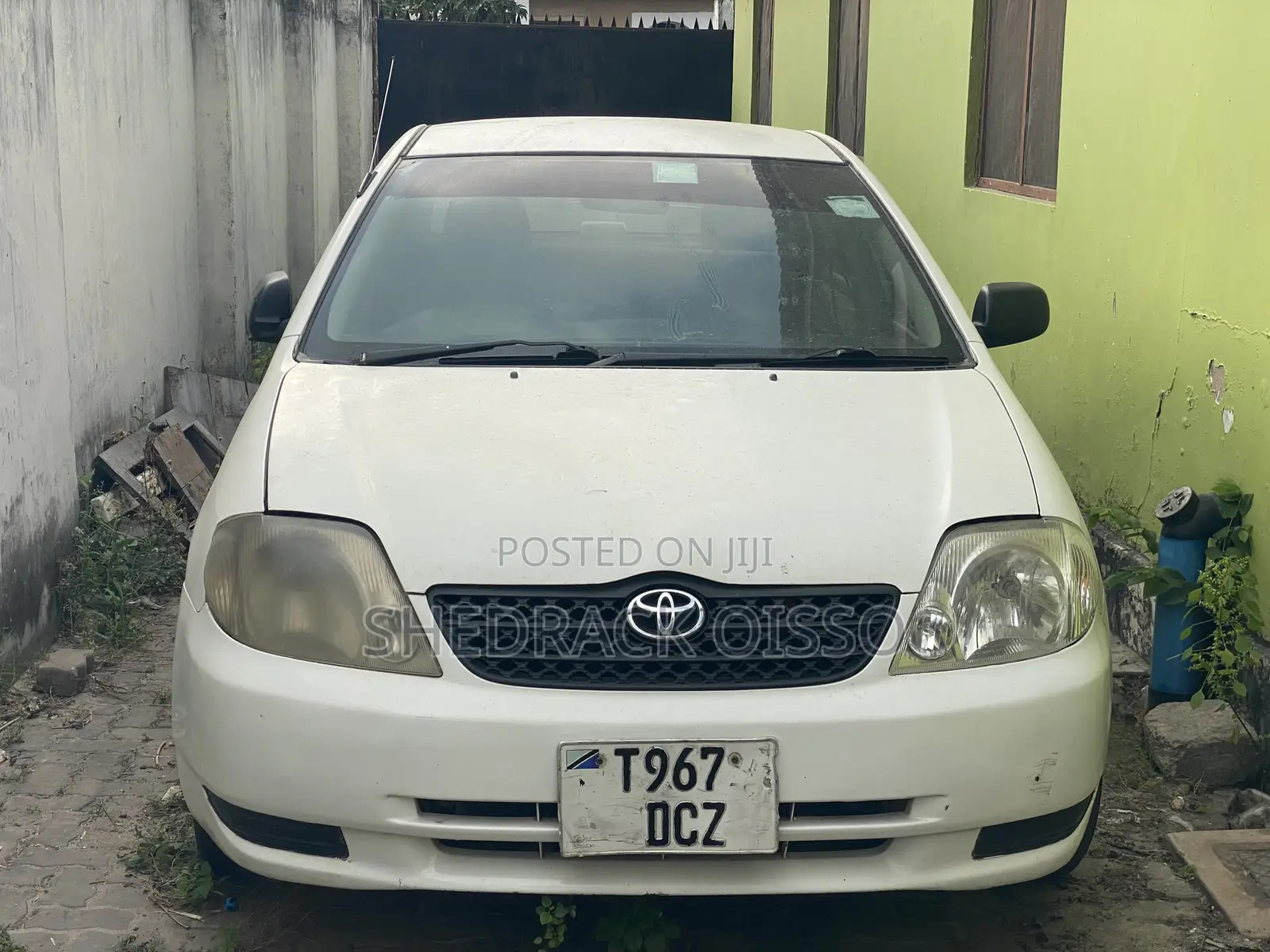 Toyota Corolla 2004 White