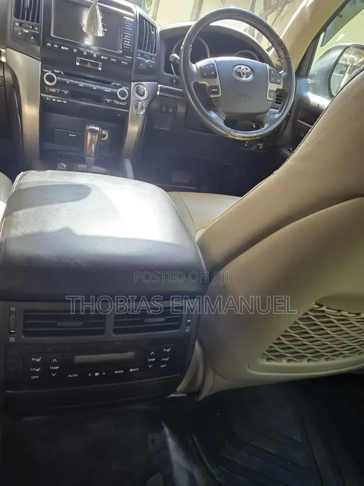 Toyota Land Cruiser 2008 Pearl