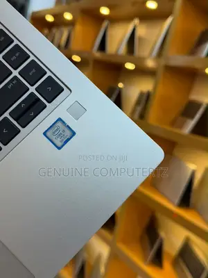 Laptop HP EliteBook 840 G5 8GB Intel Core i5 SSD 256GB