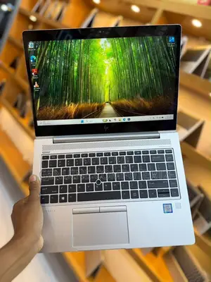 Laptop HP EliteBook 840 G5 8GB Intel Core i5 SSD 256GB
