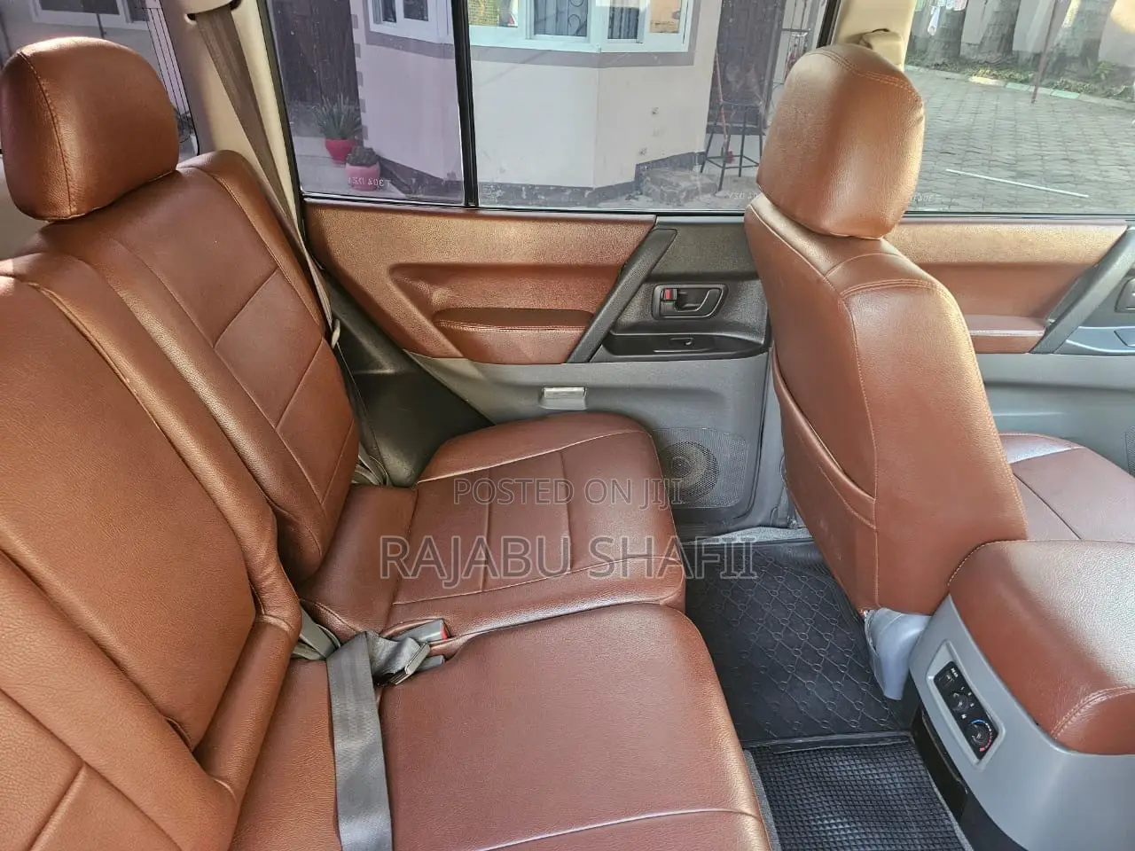 Mitsubishi Pajero 2004 Silver