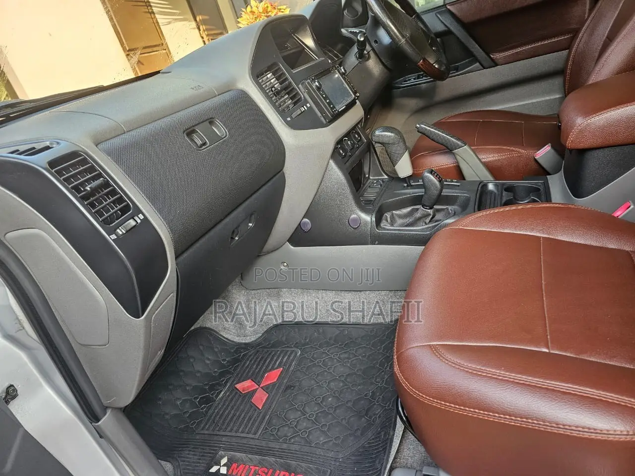 Mitsubishi Pajero 2004 Silver