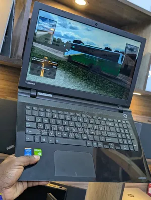 Laptop Toshiba A50 8GB Intel Core i7 HDD+SSD 500GB