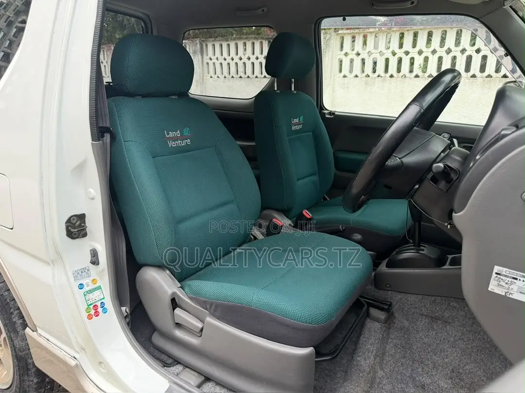 Suzuki Jimny 2001 Silver