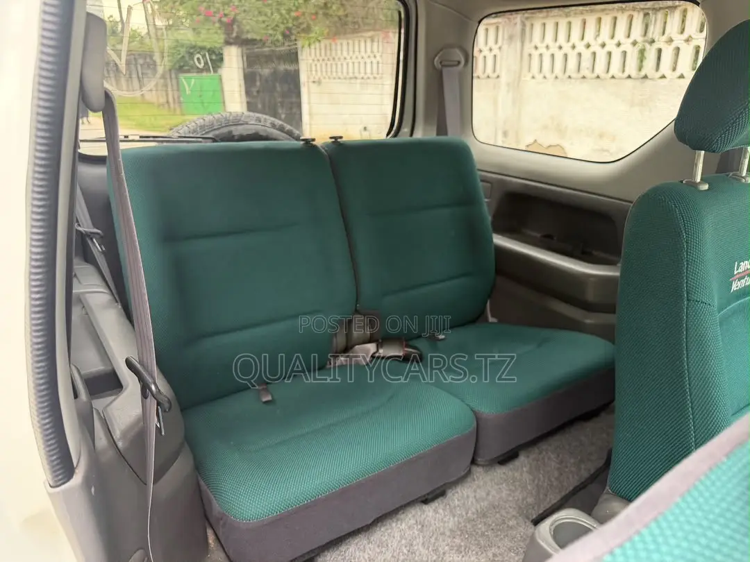 Suzuki Jimny 2001 Silver