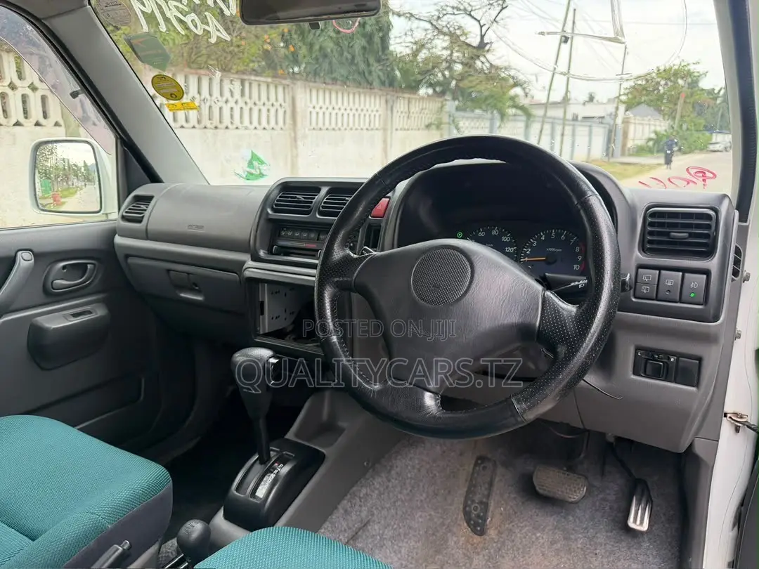 Suzuki Jimny 2001 Silver
