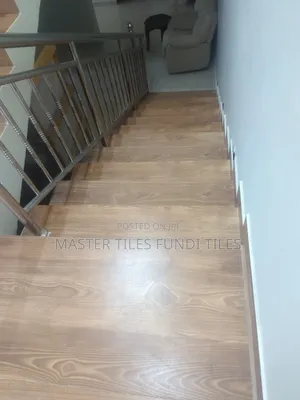 Fundi Tiles Rashid Ni Wataramu Waufungaji Tiles