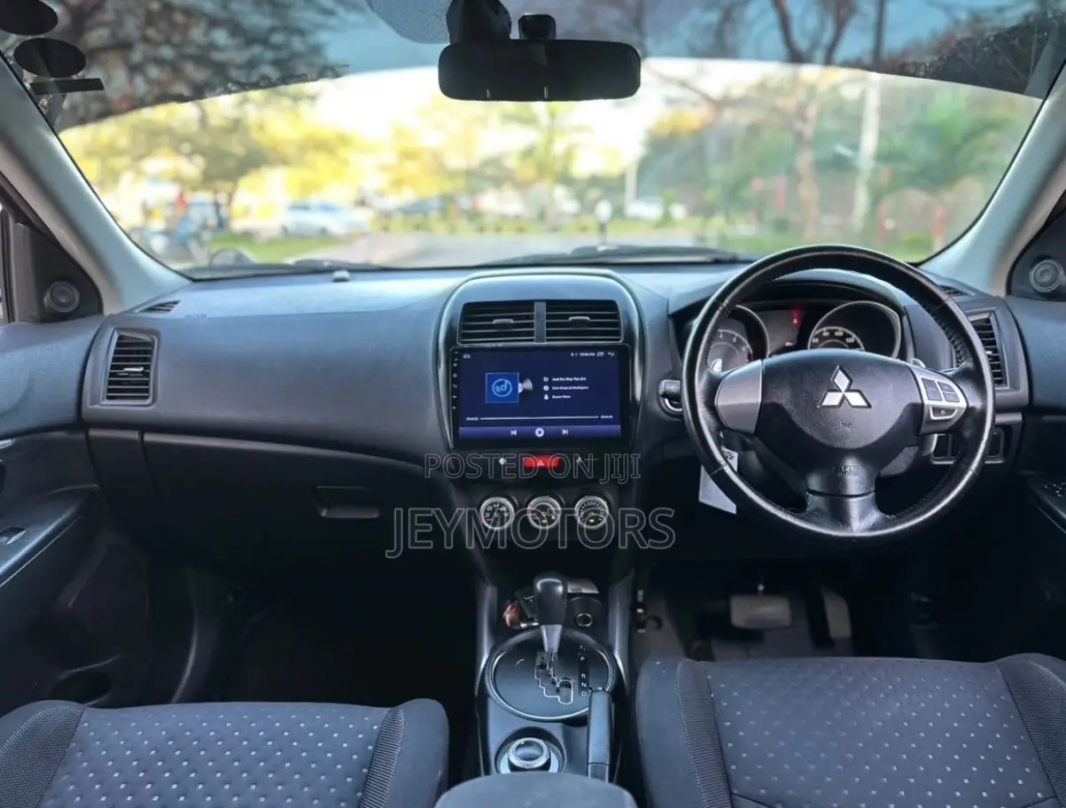 Mitsubishi RVR 2010 Black