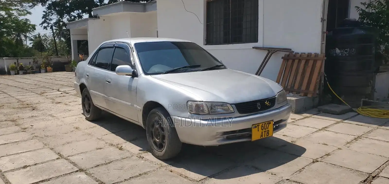 Toyota Corolla Sedan 1998 Silver