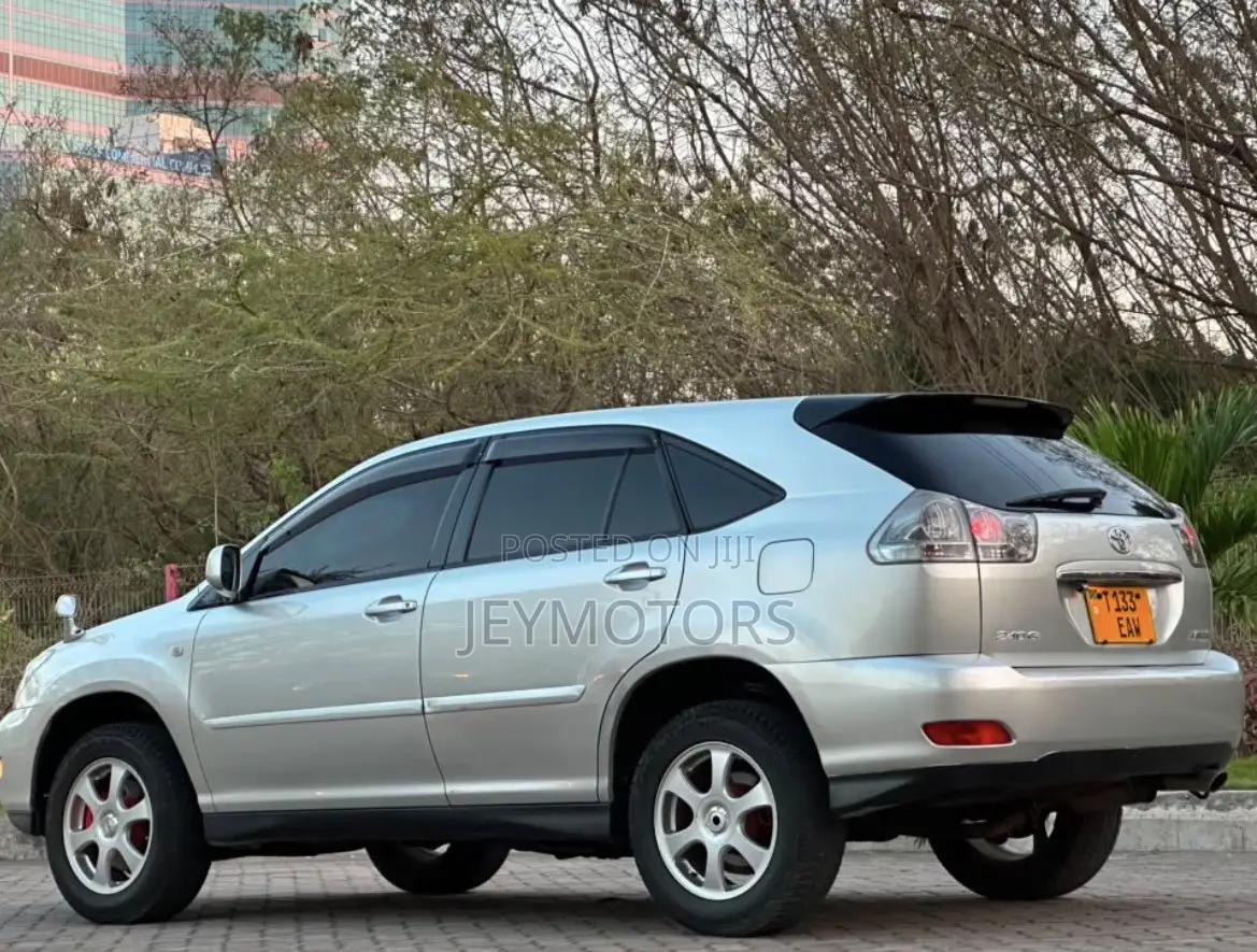 Toyota Harrier 2007 Silver