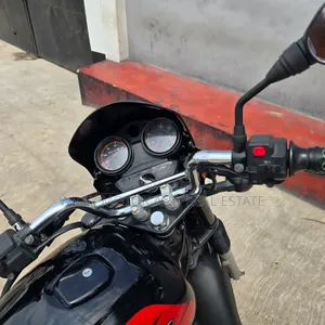 Bajaj Boxer 125 2022 Black