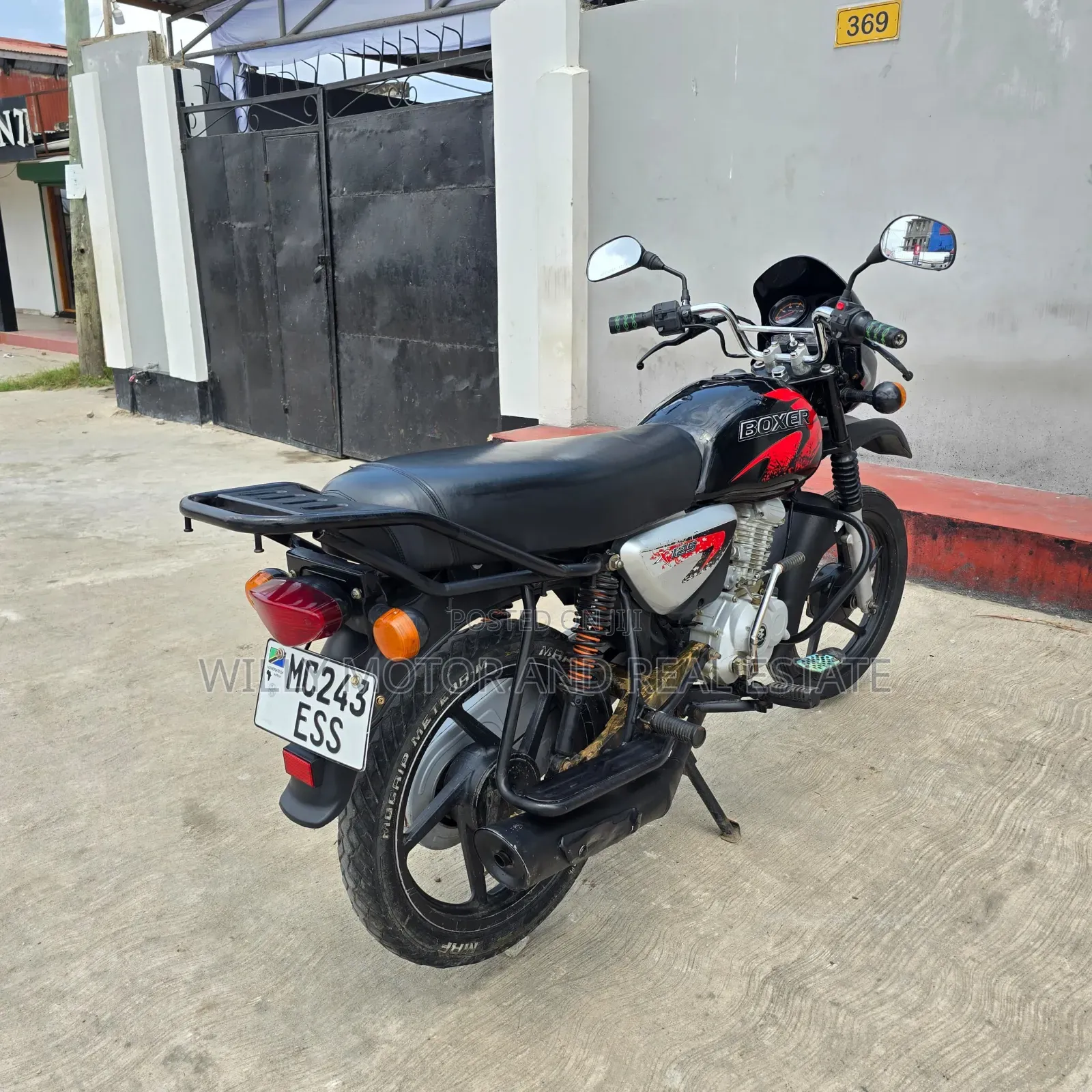 Bajaj Boxer 125 2022 Black
