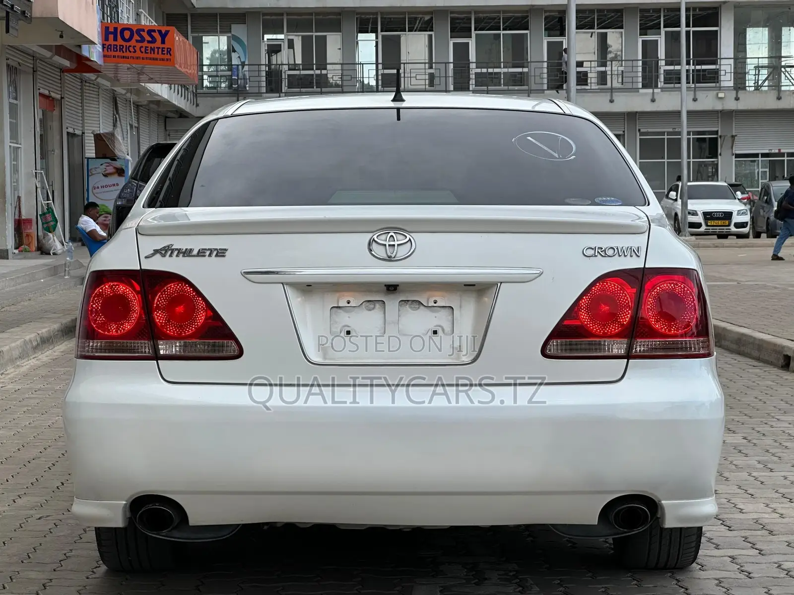 Toyota Crown 2006 White