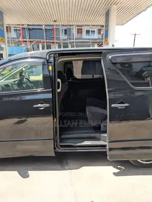 Toyota Vellfire 2013 Black