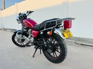 New Kingbird 150cc 2023 Red