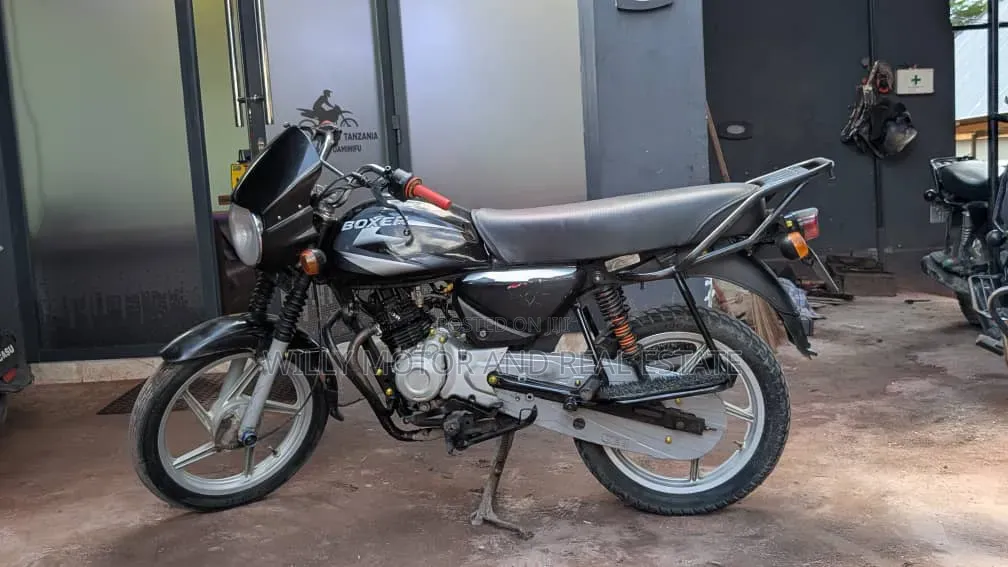 Bajaj Boxer 125 2023 Black