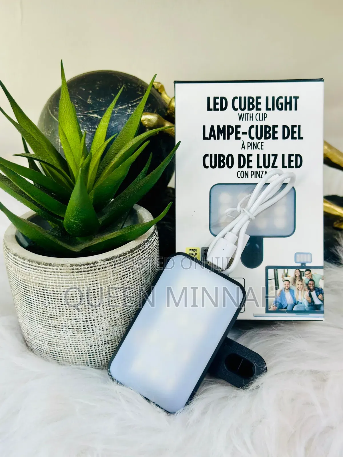 LED Cube Light