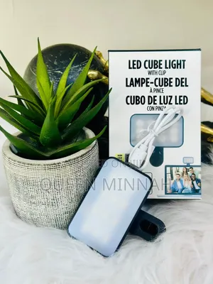 LED Cube Light
