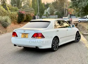 Toyota Crown 2006 Pearl