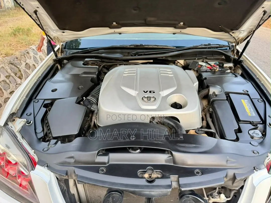 Toyota Crown 2006 Pearl