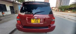 Toyota Kluger 2005 Red