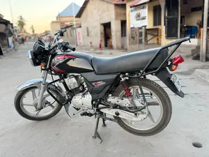 New Haojue HJ125-18 2022 Black