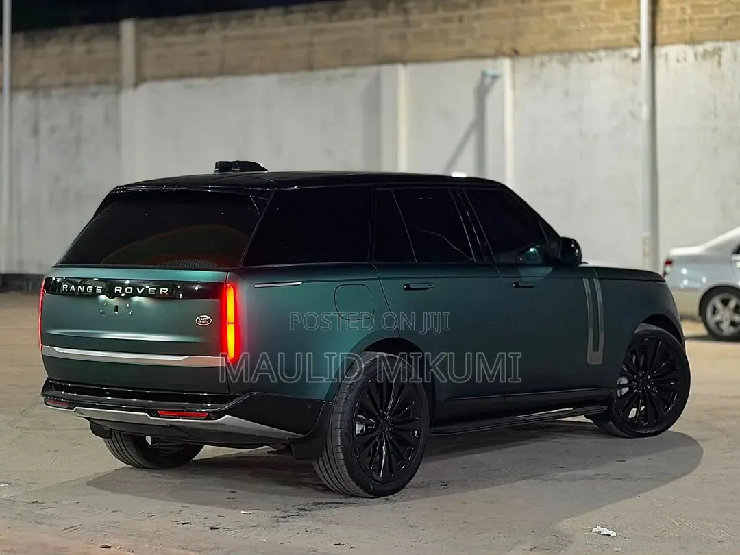 Land Rover Range Rover 2024 Green