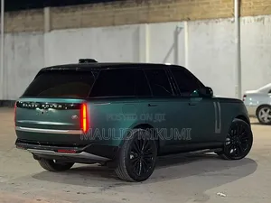 Land Rover Range Rover 2024 Green