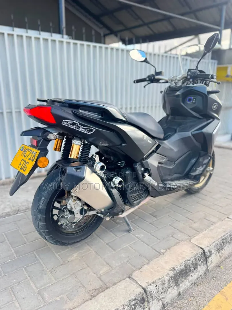 Honda Vario 2022 Black