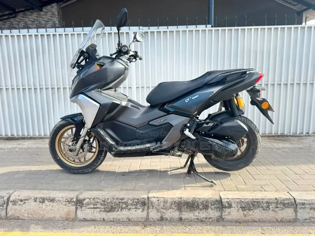 Honda Vario 2022 Black