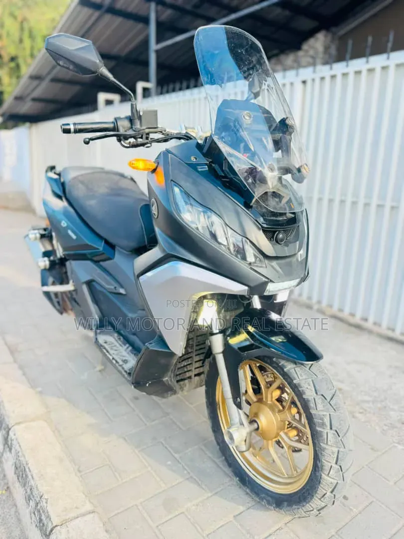 Honda Vario 2022 Black