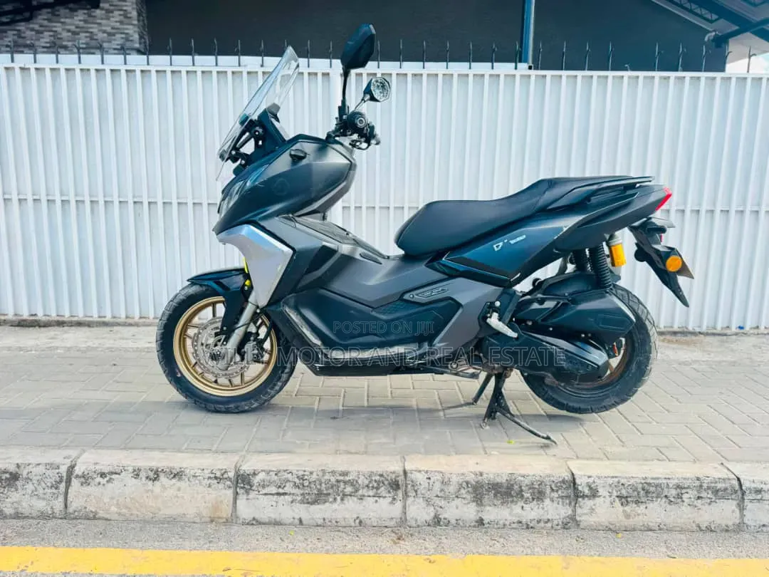 Honda Vario 2022 Black