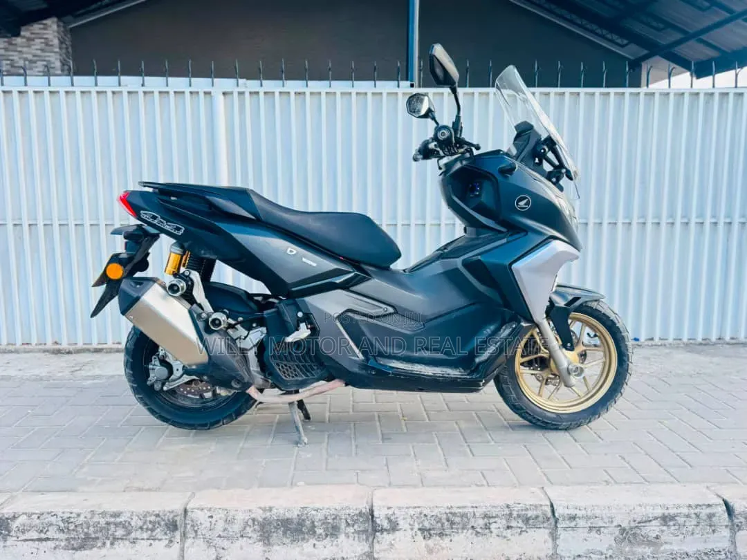 Honda Vario 2022 Black