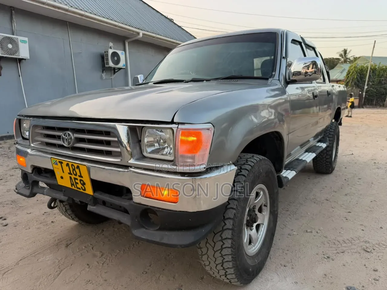Toyota Hilux 2003 Blue