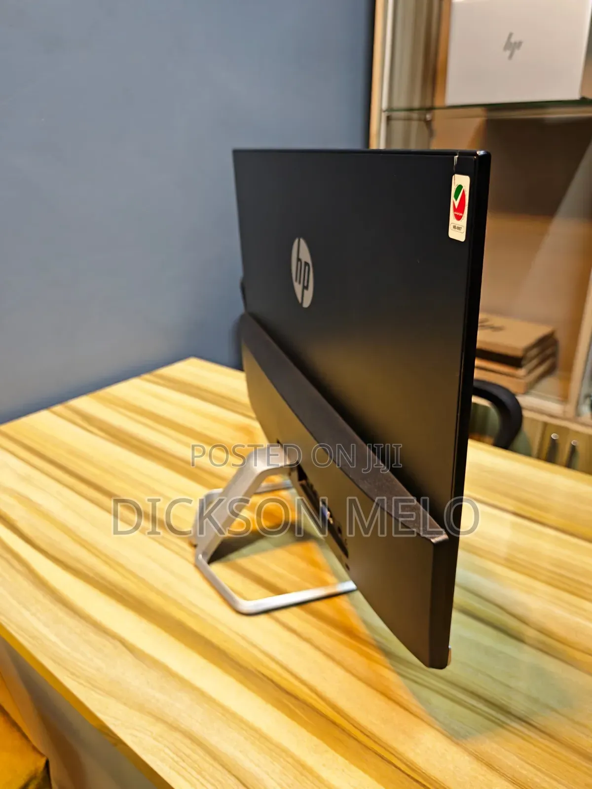 HP Monitor Frameless