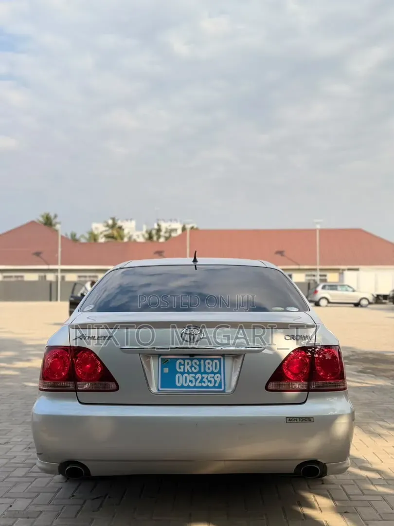 Toyota Crown 2007 Silver