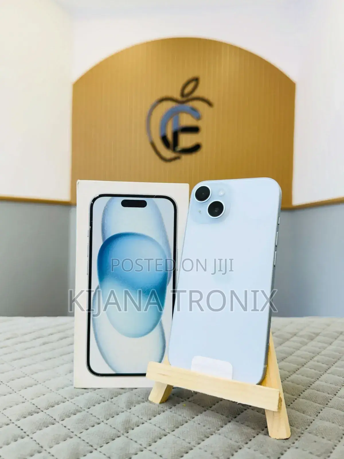 New Apple iPhone 15 128 GB Blue